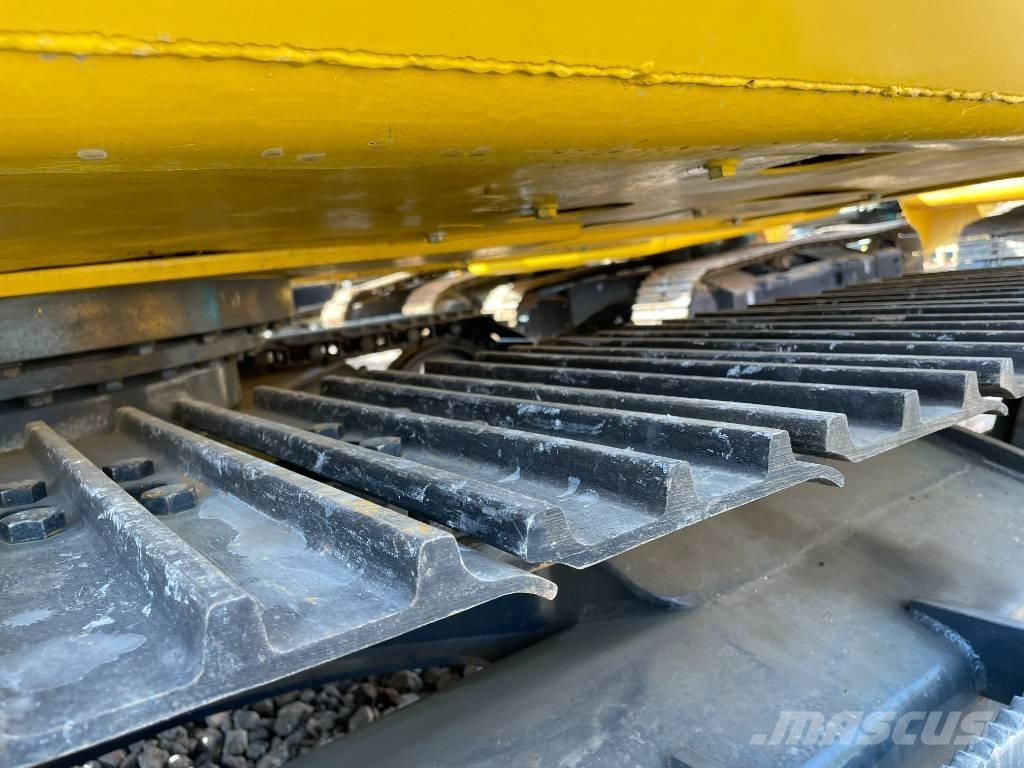 Komatsu 130-7 Pelle sur chenilles