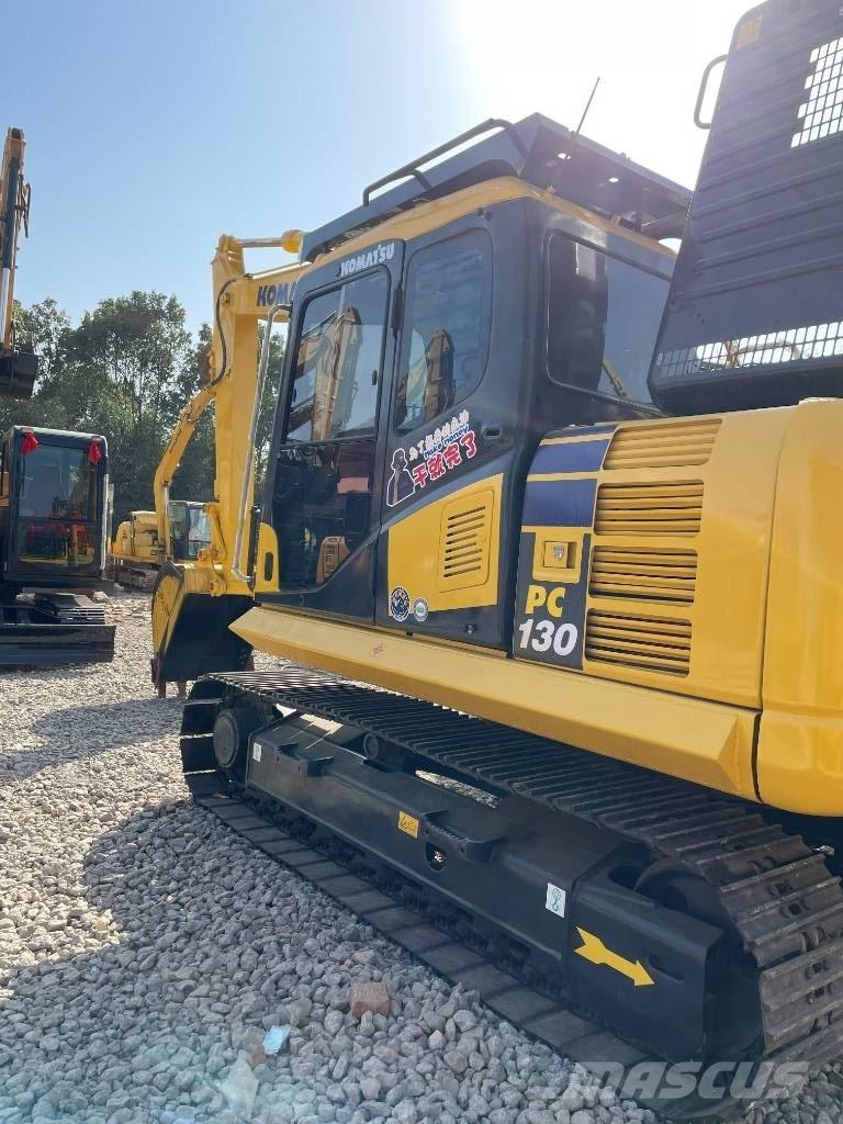 Komatsu 130-7 Pelle sur chenilles