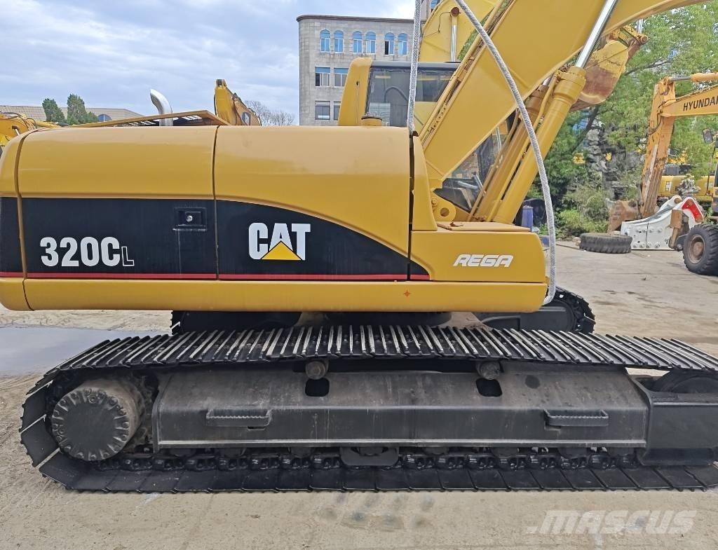 CAT 320 C L Pelle sur chenilles