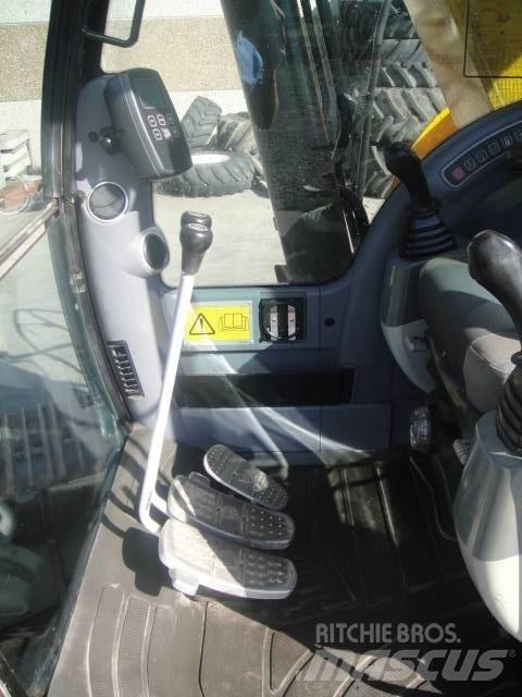 JCB 240NLC Pelle sur chenilles