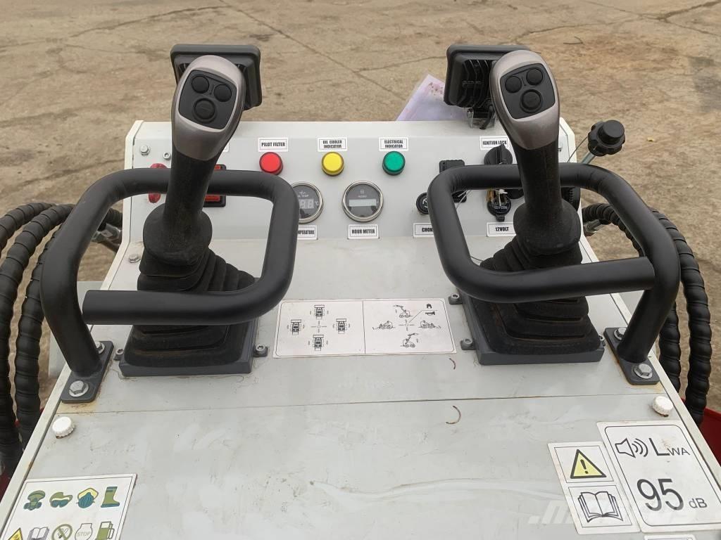 BTTL ST28H-6 Chargeuse compacte