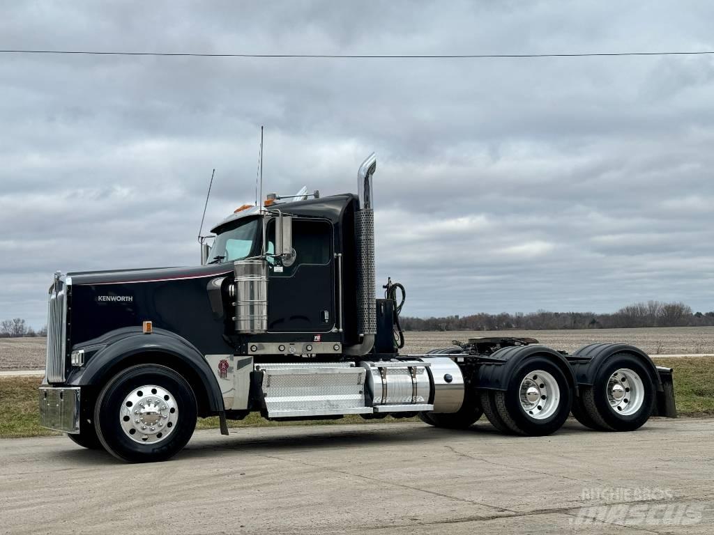 Kenworth W900 Tracteur routier