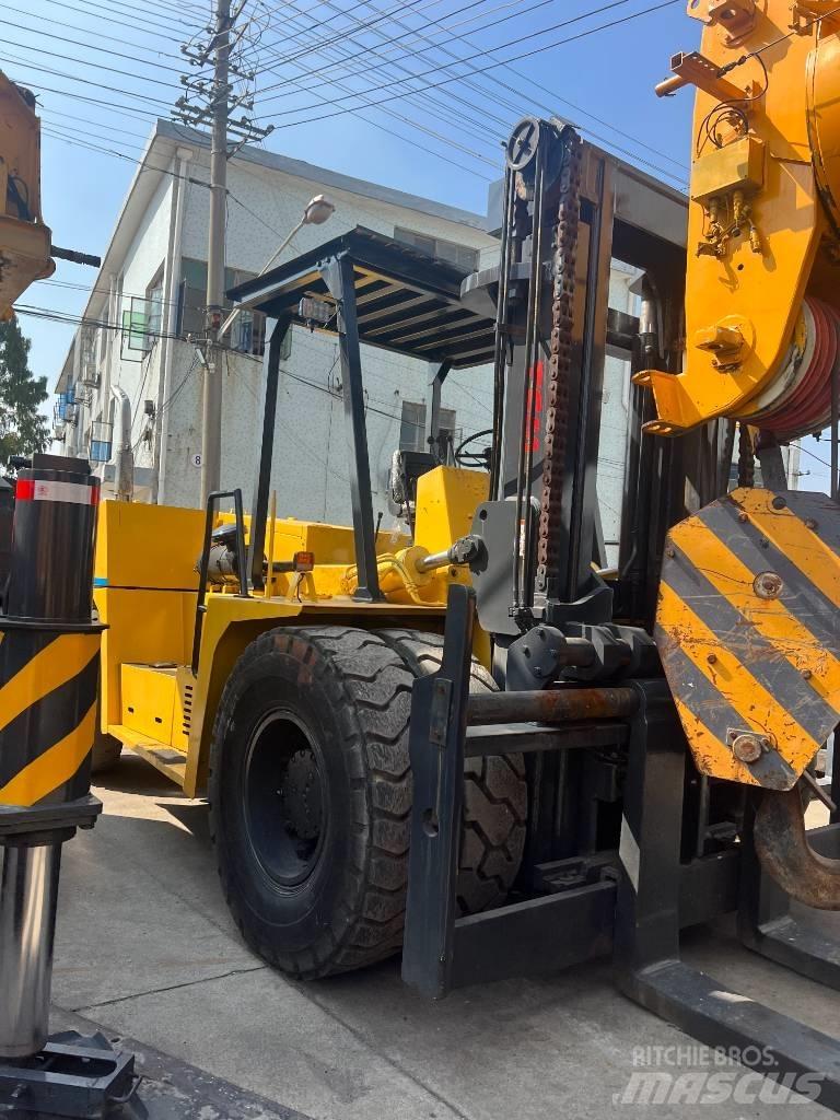 TCM FD250 Chariot télescopique