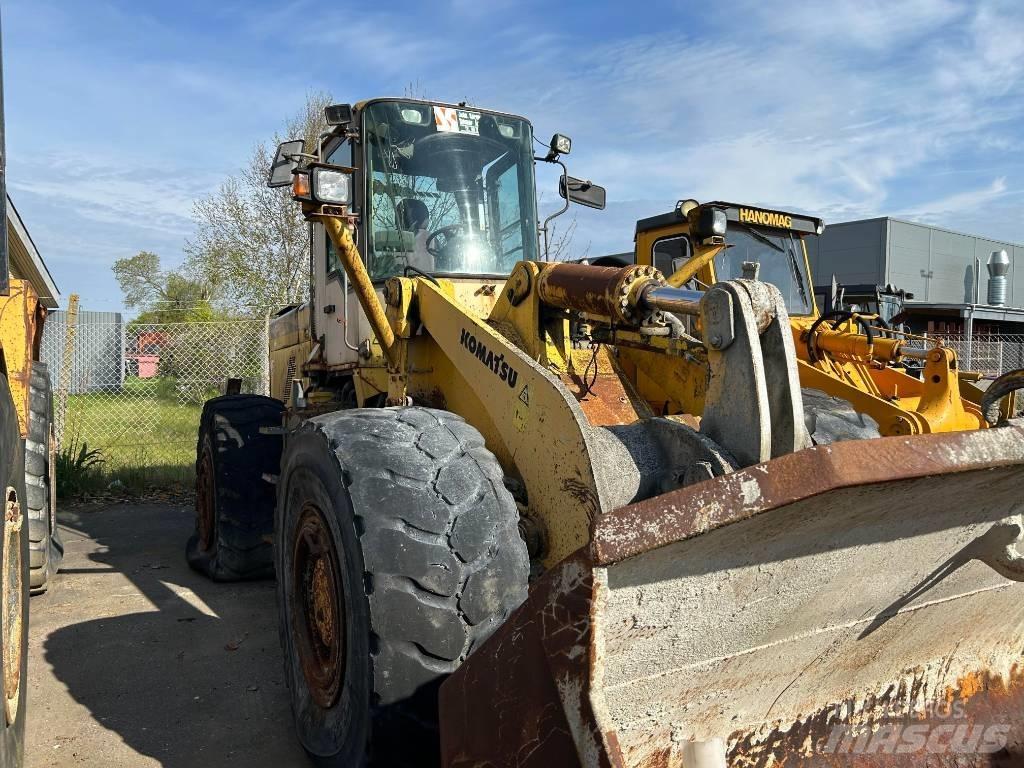 Komatsu WA 420 Chargeuse sur pneus
