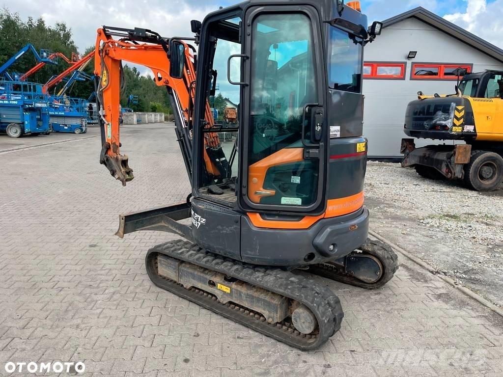 Doosan DX 27 Z Mini pelle < 7t
