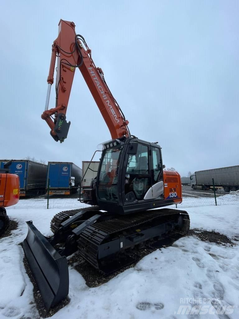 Hitachi ZX 130-6 Pelle sur chenilles