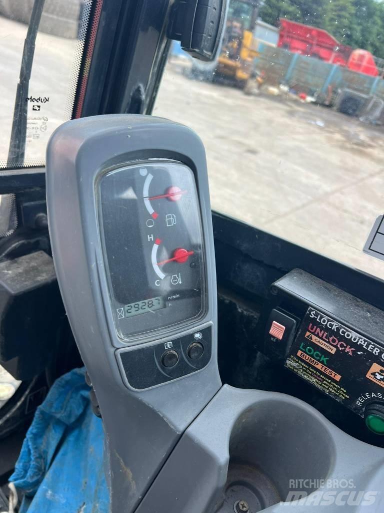 Kubota KX 030-4 Mini pelle < 7t
