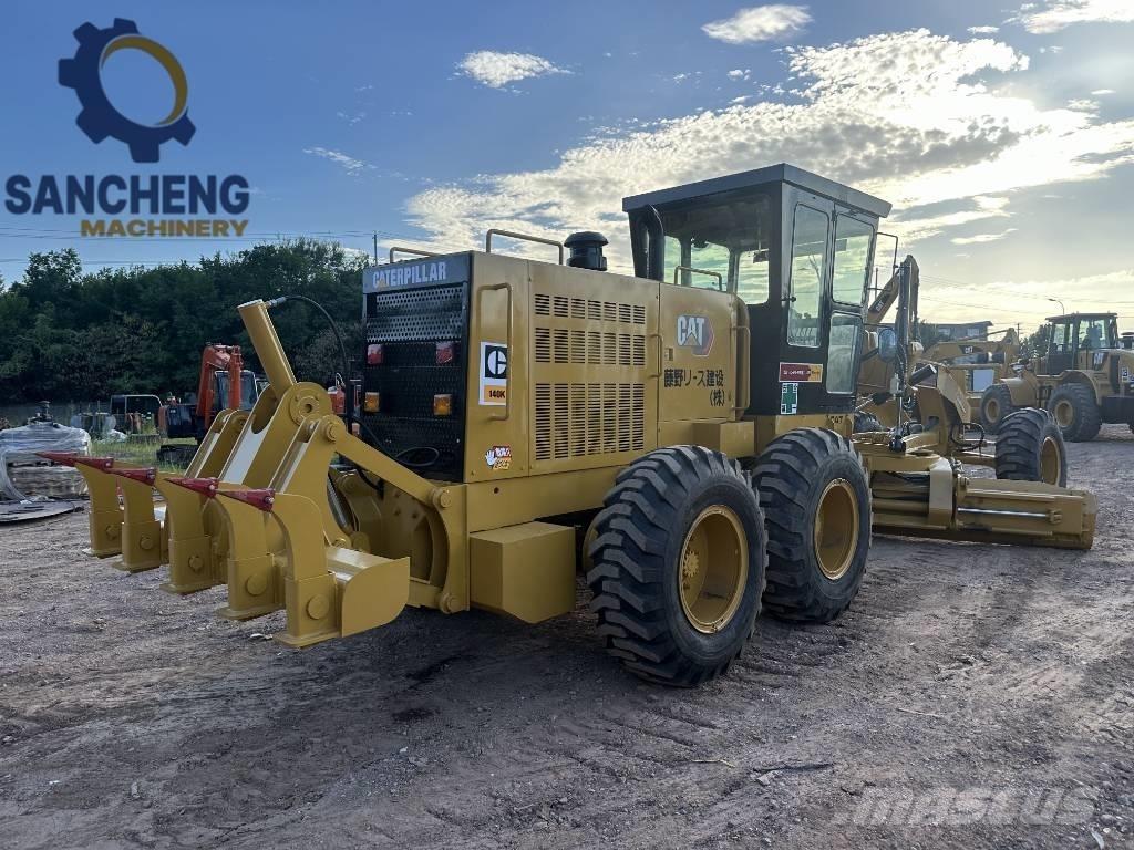 CAT 140K Niveleuse