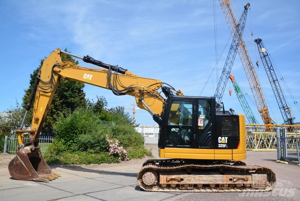 CAT 325 FL CR Pelle sur chenilles