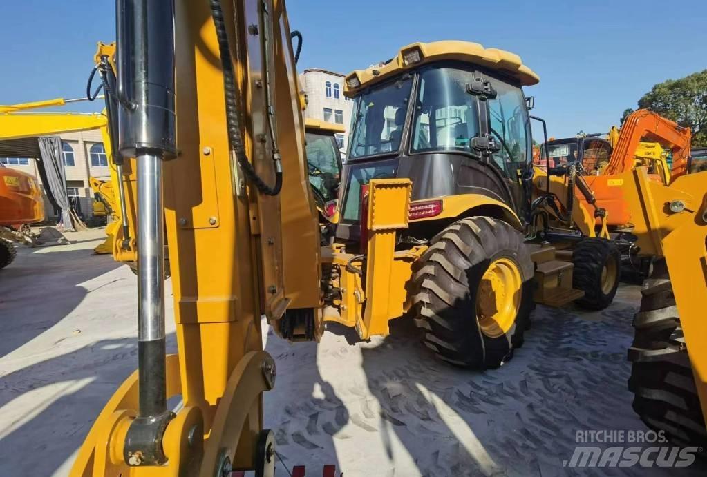 CAT 420 F Tractopelle