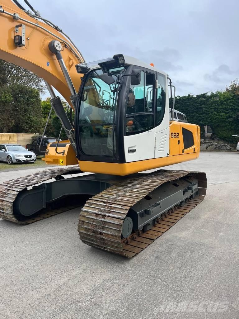 Liebherr R 922 Pelle sur chenilles