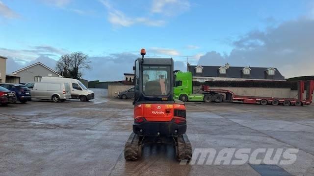Kubota U 27-4 Mini pelle < 7t
