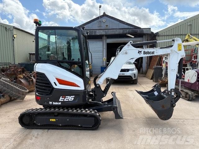 Bobcat E 26 Mini pelle < 7t