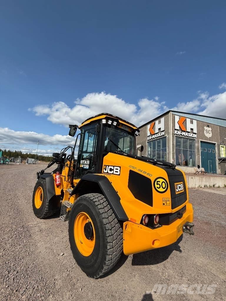 JCB 413S Chargeuse sur pneus