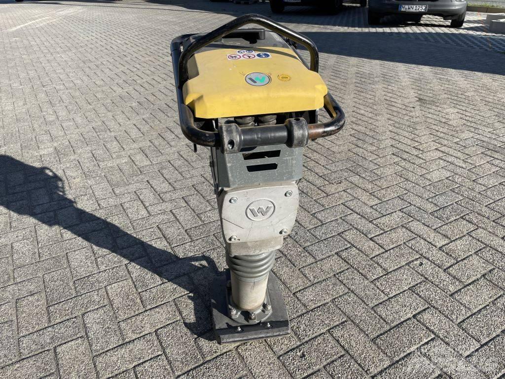 Wacker Neuson AS60e Compacteurs
