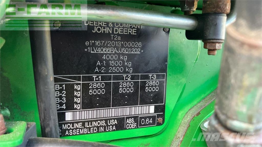 John Deere 4066R Tracteur