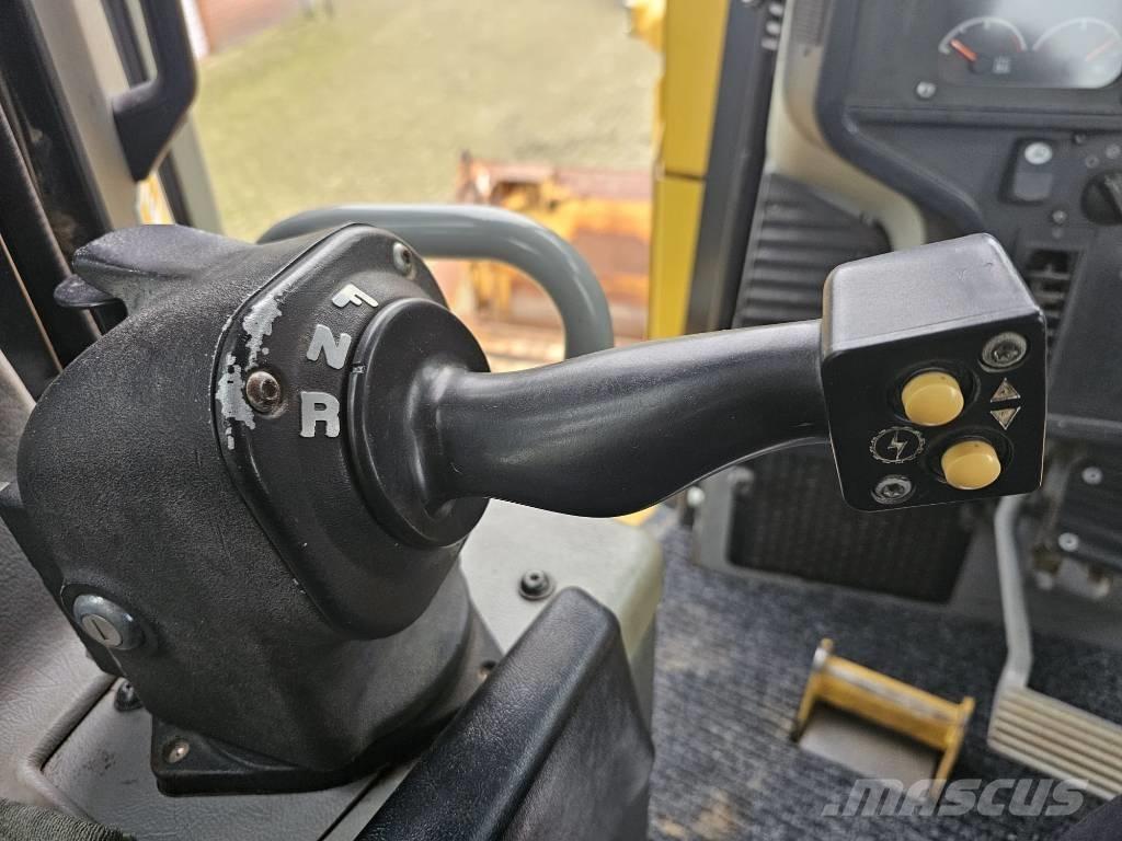 CAT D 6 T LGP Bouteurs sur chenilles