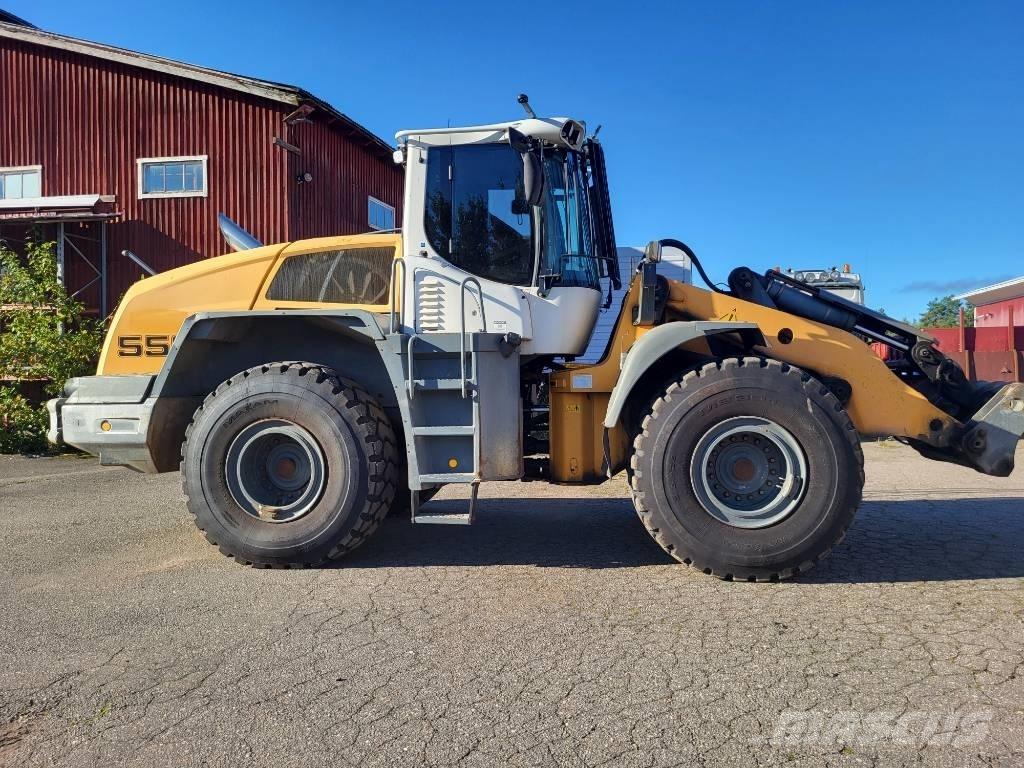 Liebherr L 556 Chargeuse sur pneus