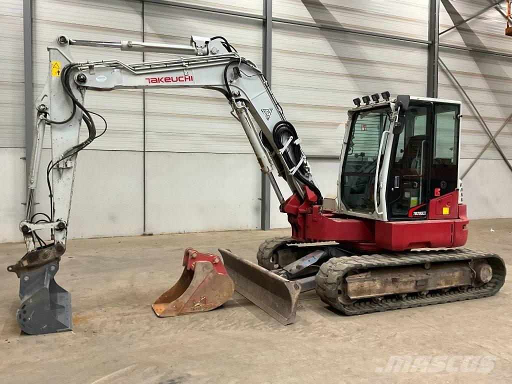 Takeuchi TB 280 FR Mini pelle 7t-12t