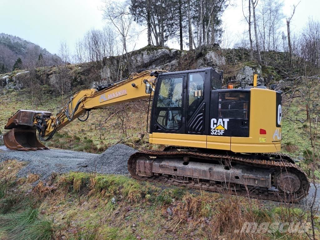 CAT 325 FL CR Pelle sur chenilles