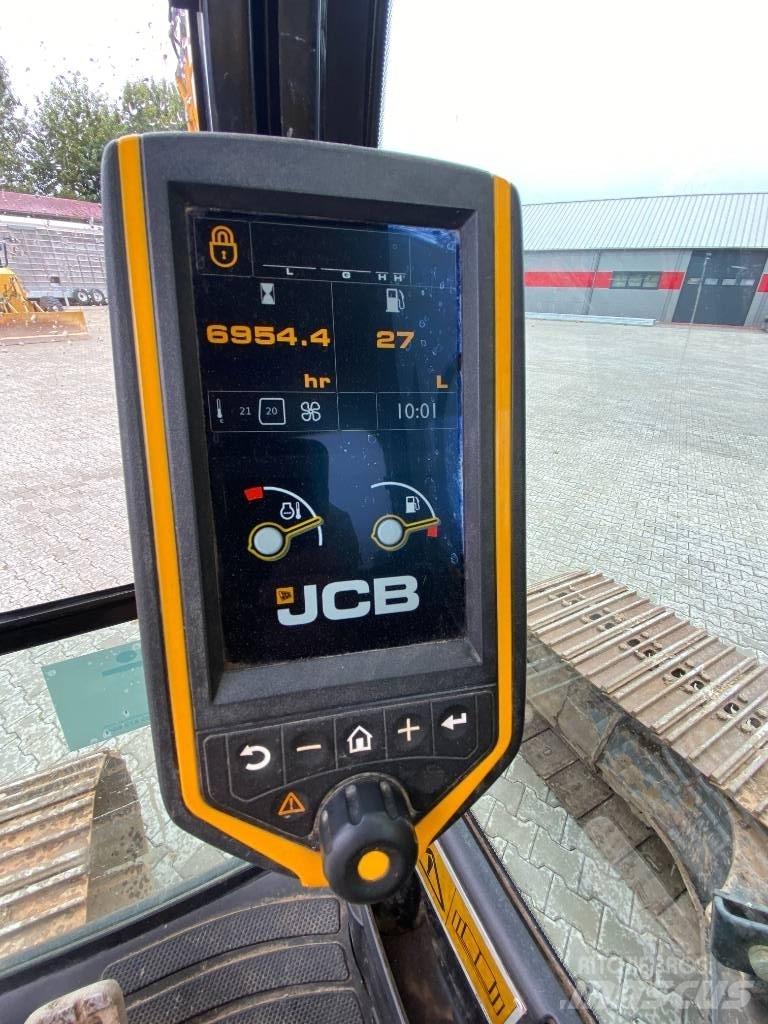 JCB JS 220 LC Pelle sur chenilles