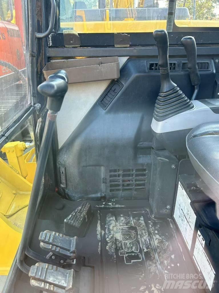 Komatsu PC 56 Pelle sur chenilles