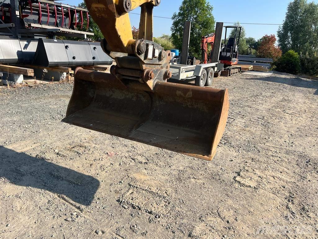  Tractopelle Cat 432F Tractopelle
