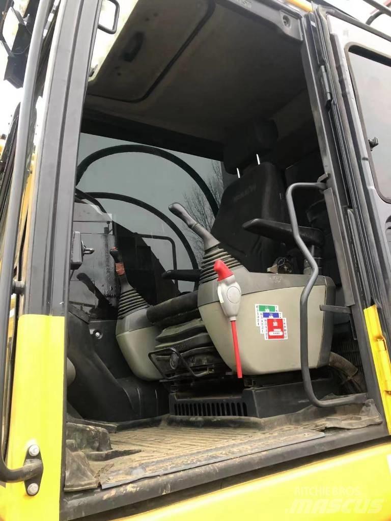 Komatsu PC 210 LC Pelle sur chenilles