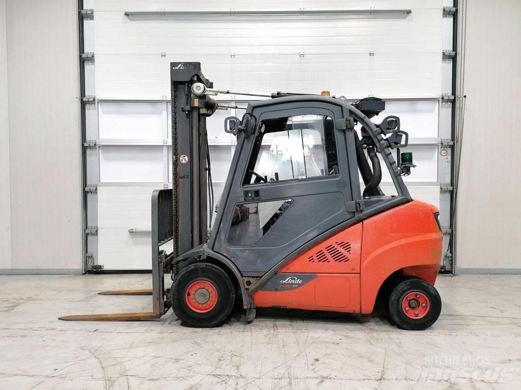Linde H30D-02 Chariots diesel