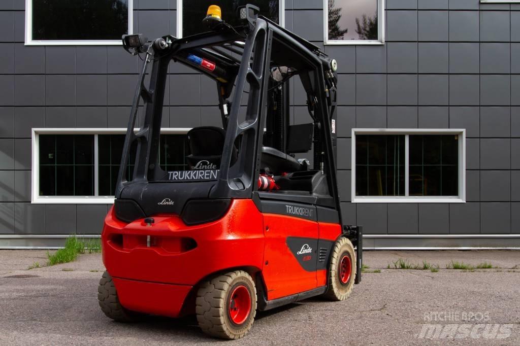 Linde E30-01 Chariots élévateurs électriques