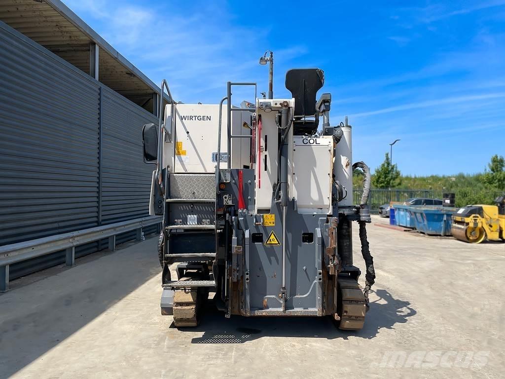 Wirtgen W 100 CFI Fraiseuse à froid
