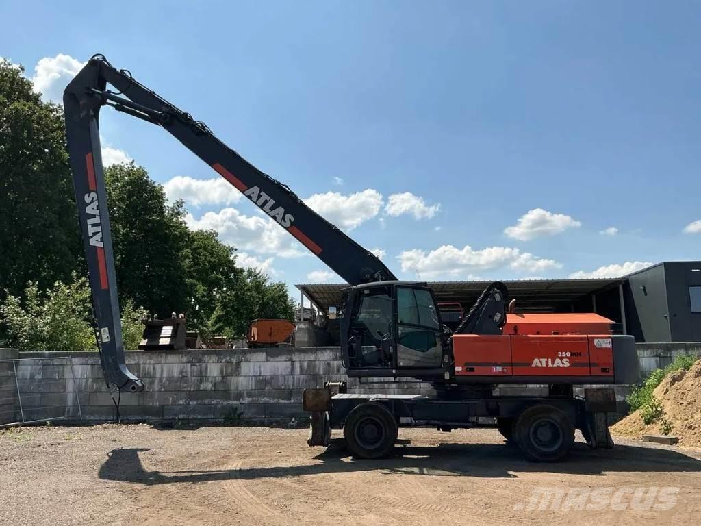 Atlas 350 MH Pelle à déchets