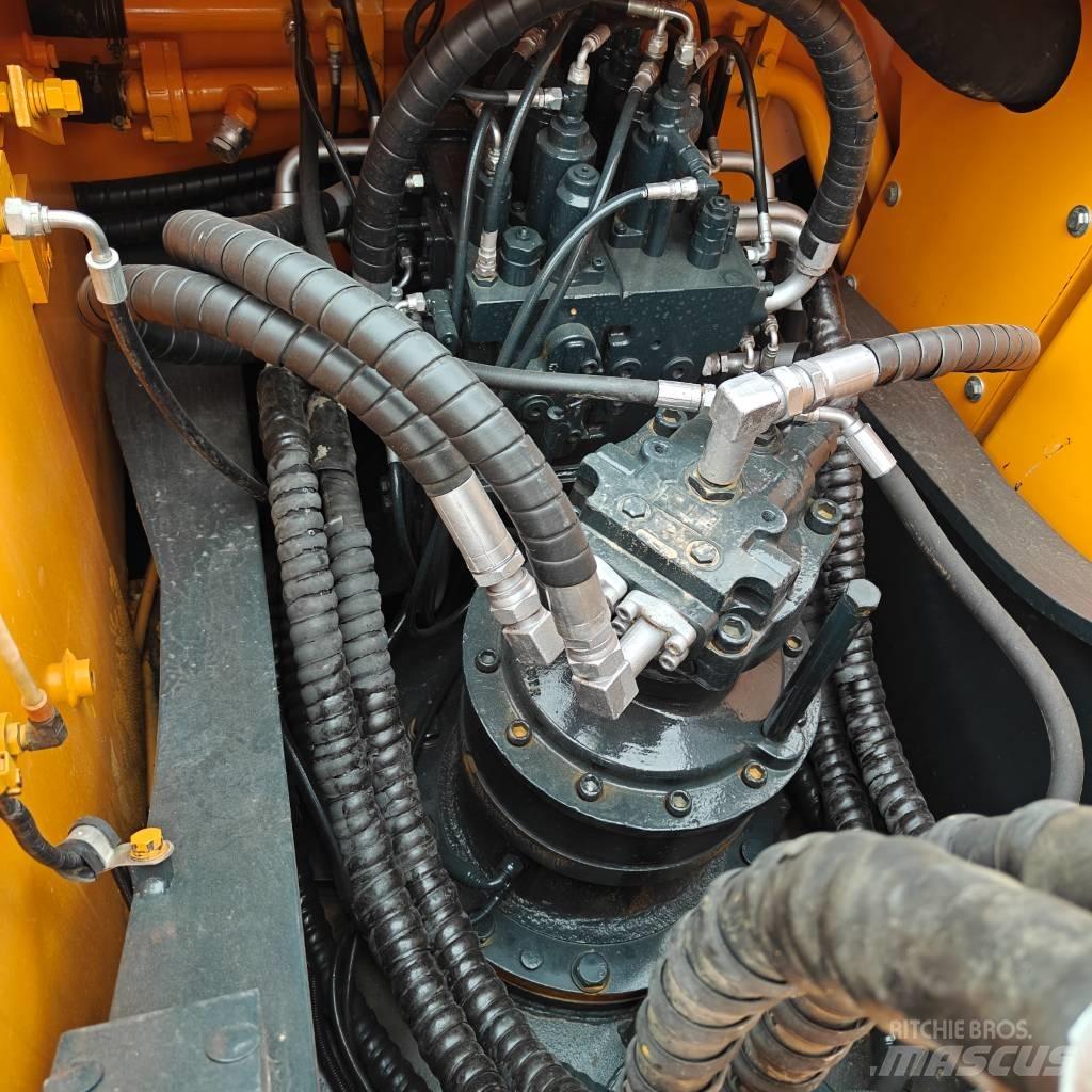 Hyundai 305-9T Pelle sur chenilles