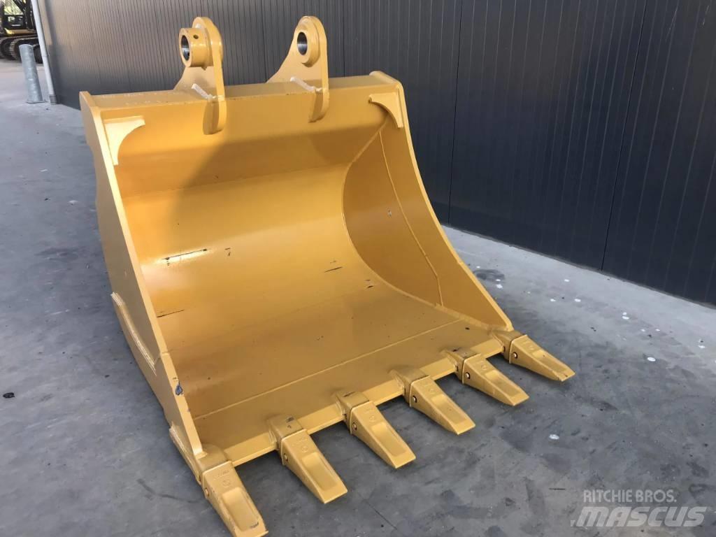 Volvo EC240 Godet