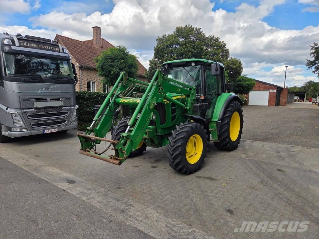 John Deere 6130 Tracteur
