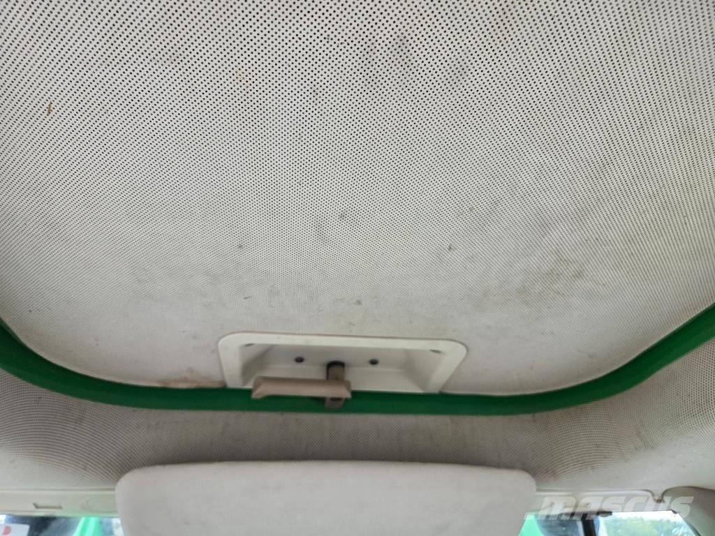 John Deere 6130 Tracteur