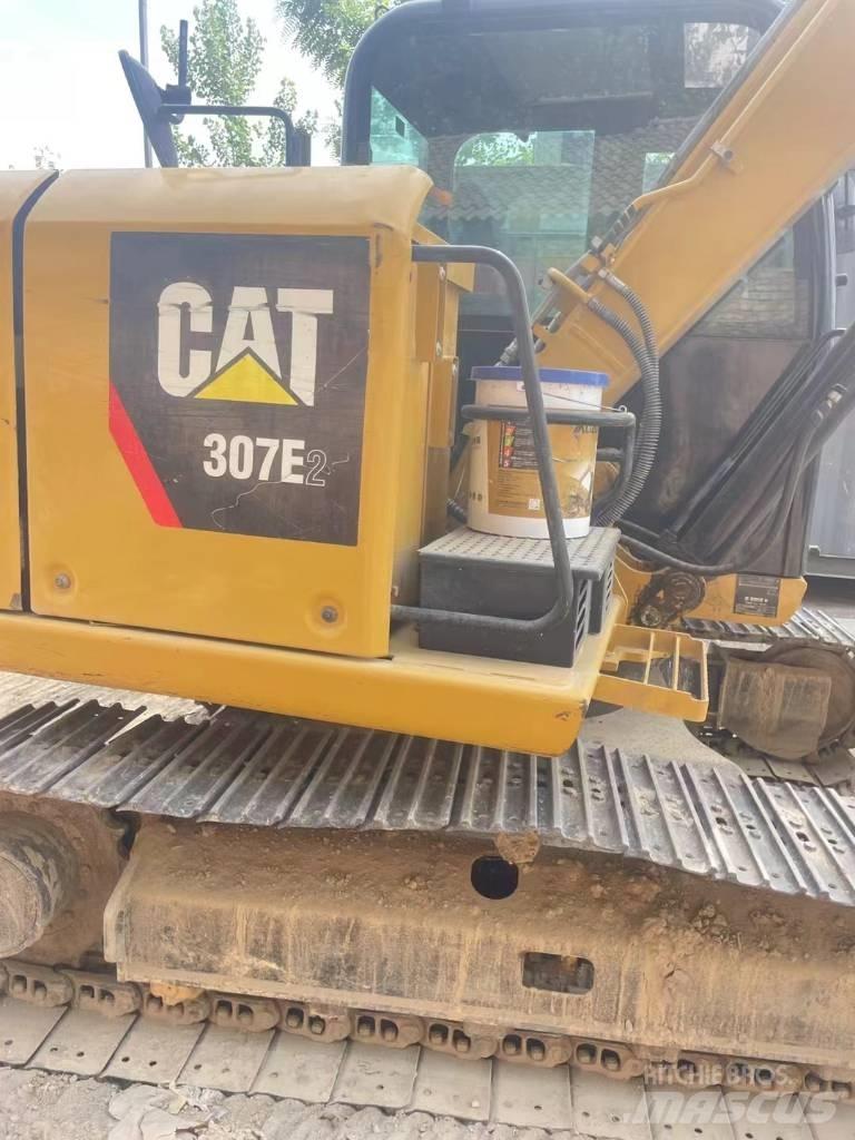 CAT 307 E2 Pelle sur chenilles
