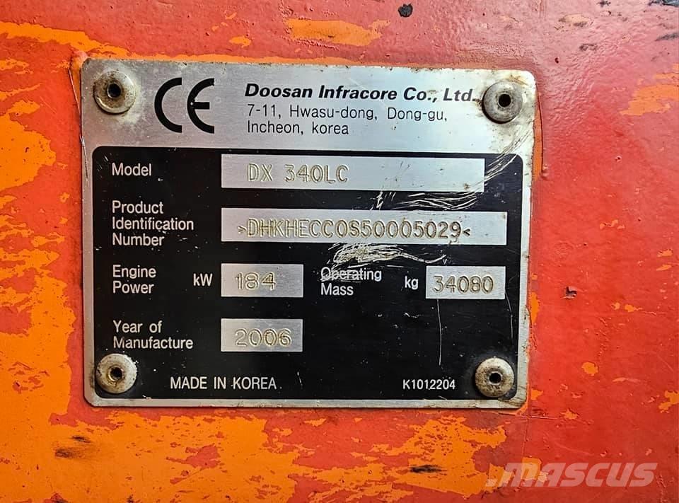 Doosan DX 340 LC Pelle sur chenilles