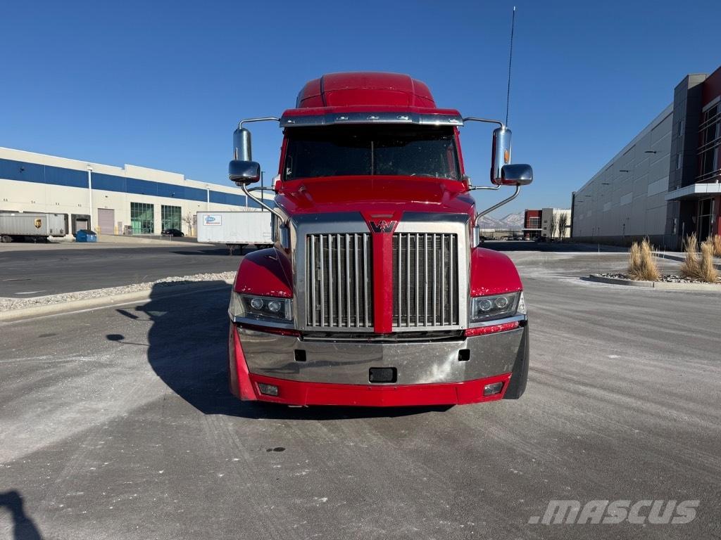 Western Star 5700 XE Tracteur routier