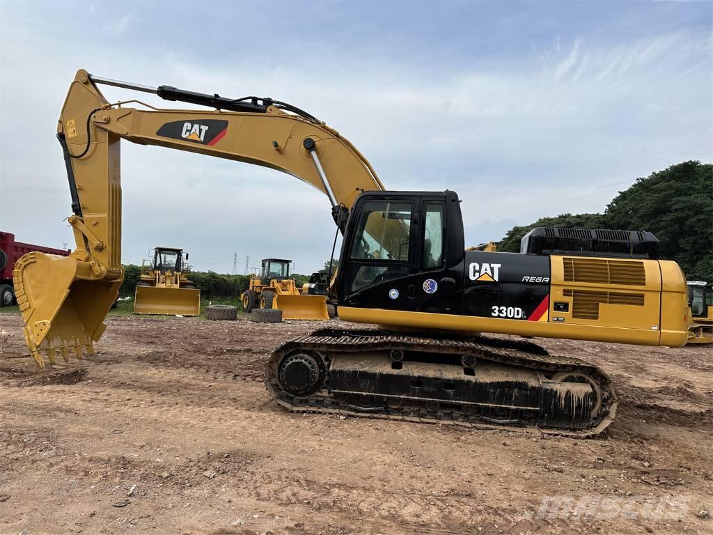 CAT 330 D Pelle sur chenilles