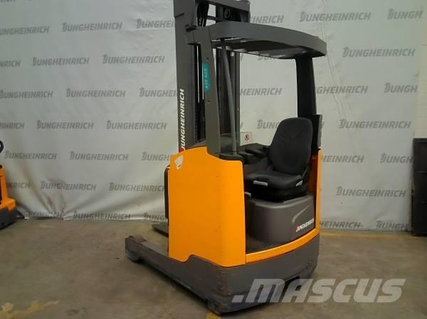 Jungheinrich ETV 214 Chariot à mât rétractable