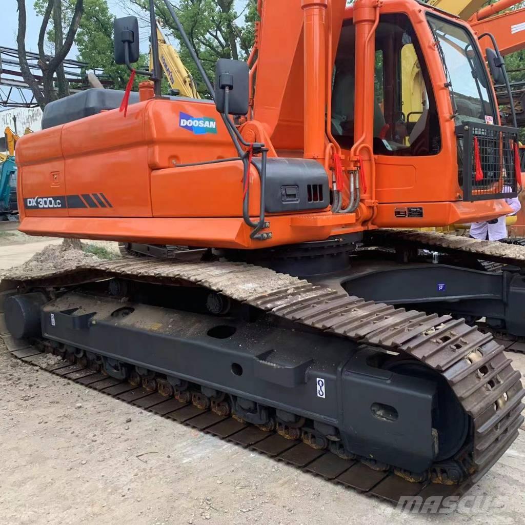 Doosan dx300 Pelle sur chenilles