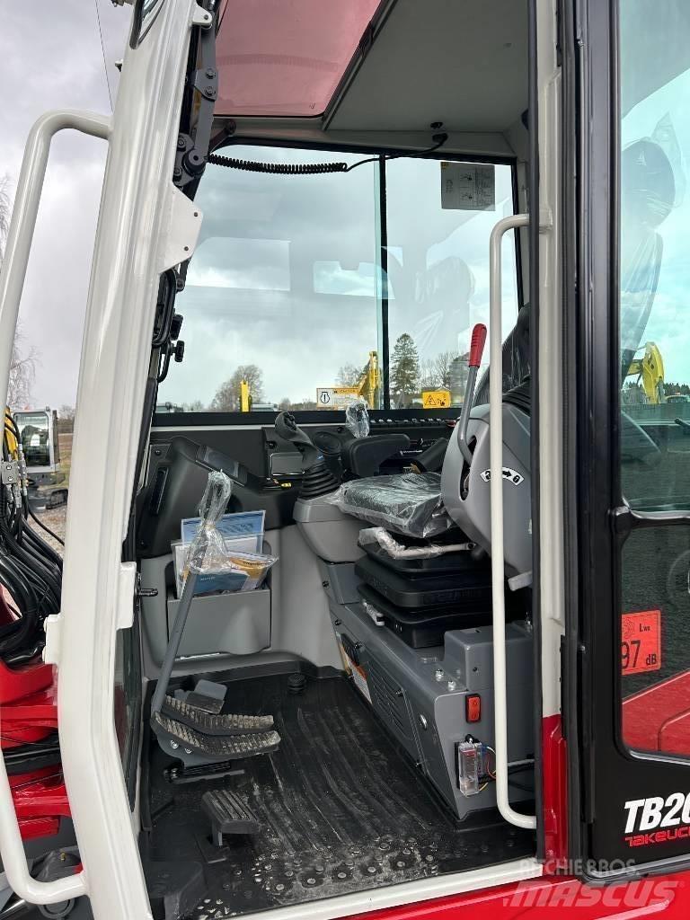 Takeuchi TB260 Mini pelle < 7t
