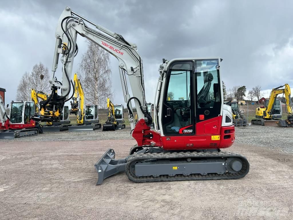 Takeuchi TB260 Mini pelle < 7t
