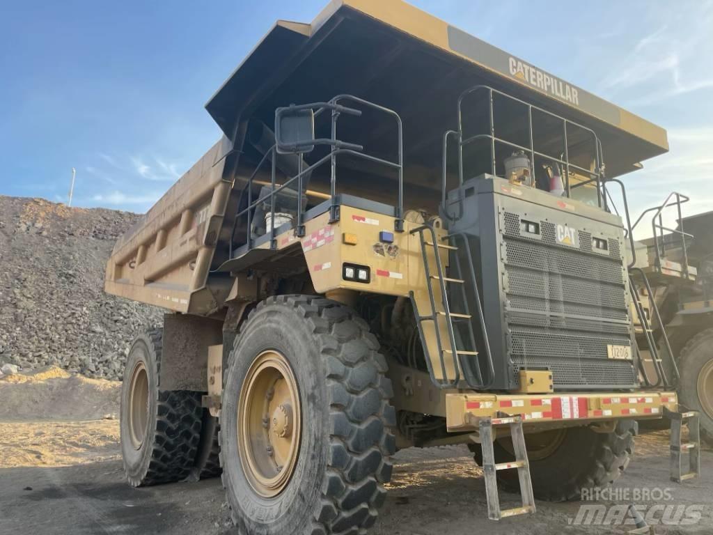 CAT 777e Remorques à benne basculante