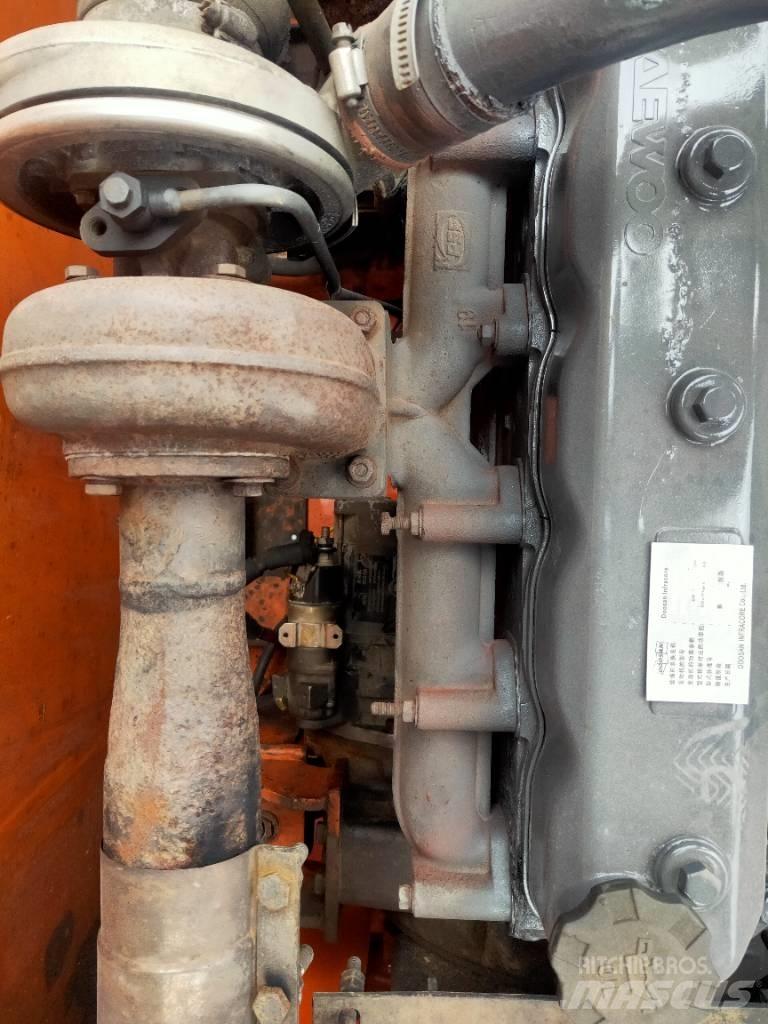 Doosan DH225LC-7 Pelle sur chenilles