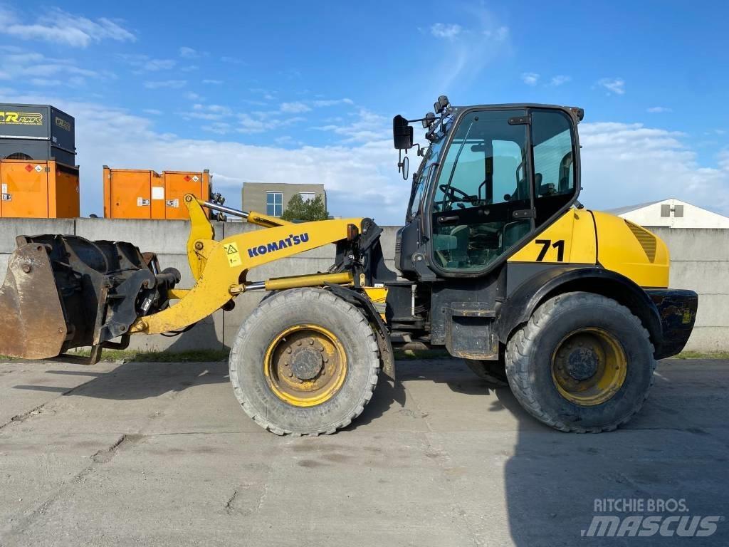 Komatsu WA 100 M-5 Chargeuse sur pneus