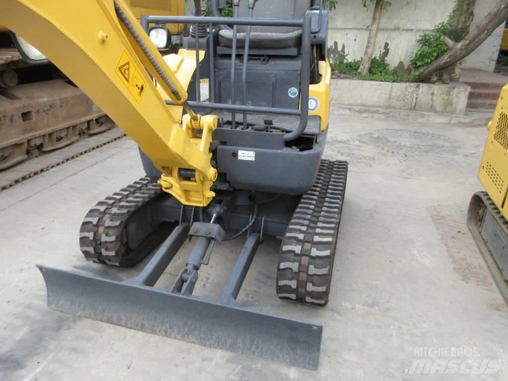 Komatsu PC 18 Mini pelle < 7t