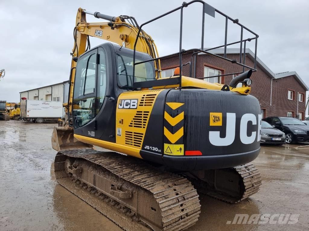 JCB JS 130 LC Pelle sur chenilles