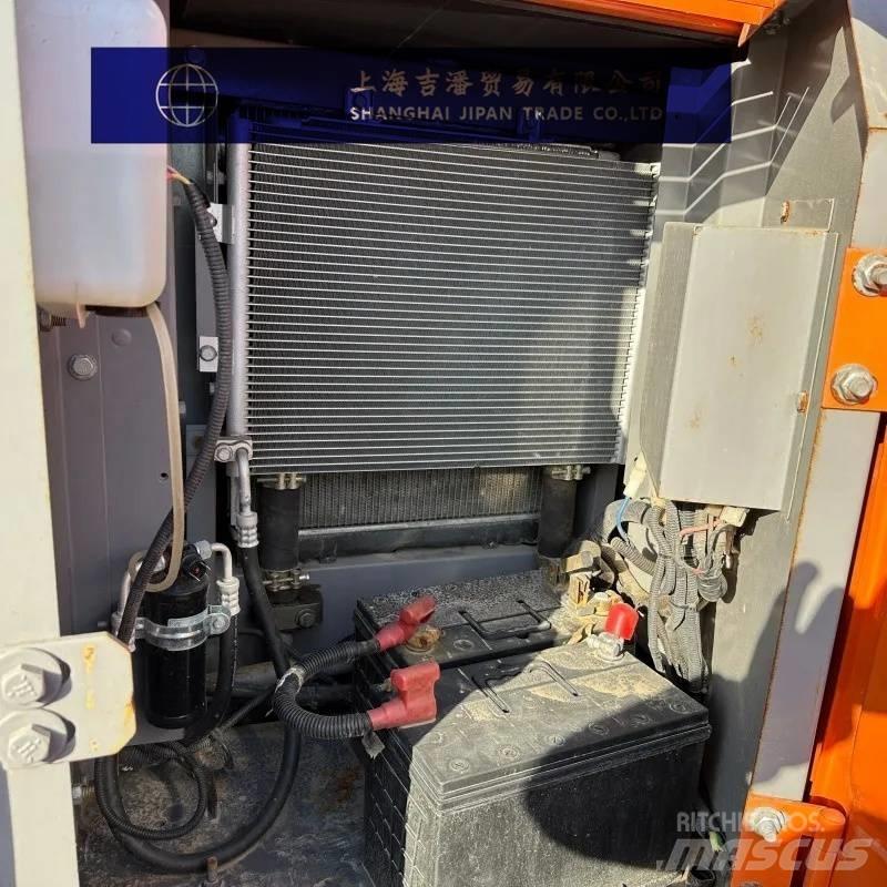 Hitachi ZX 70 Pelle sur chenilles